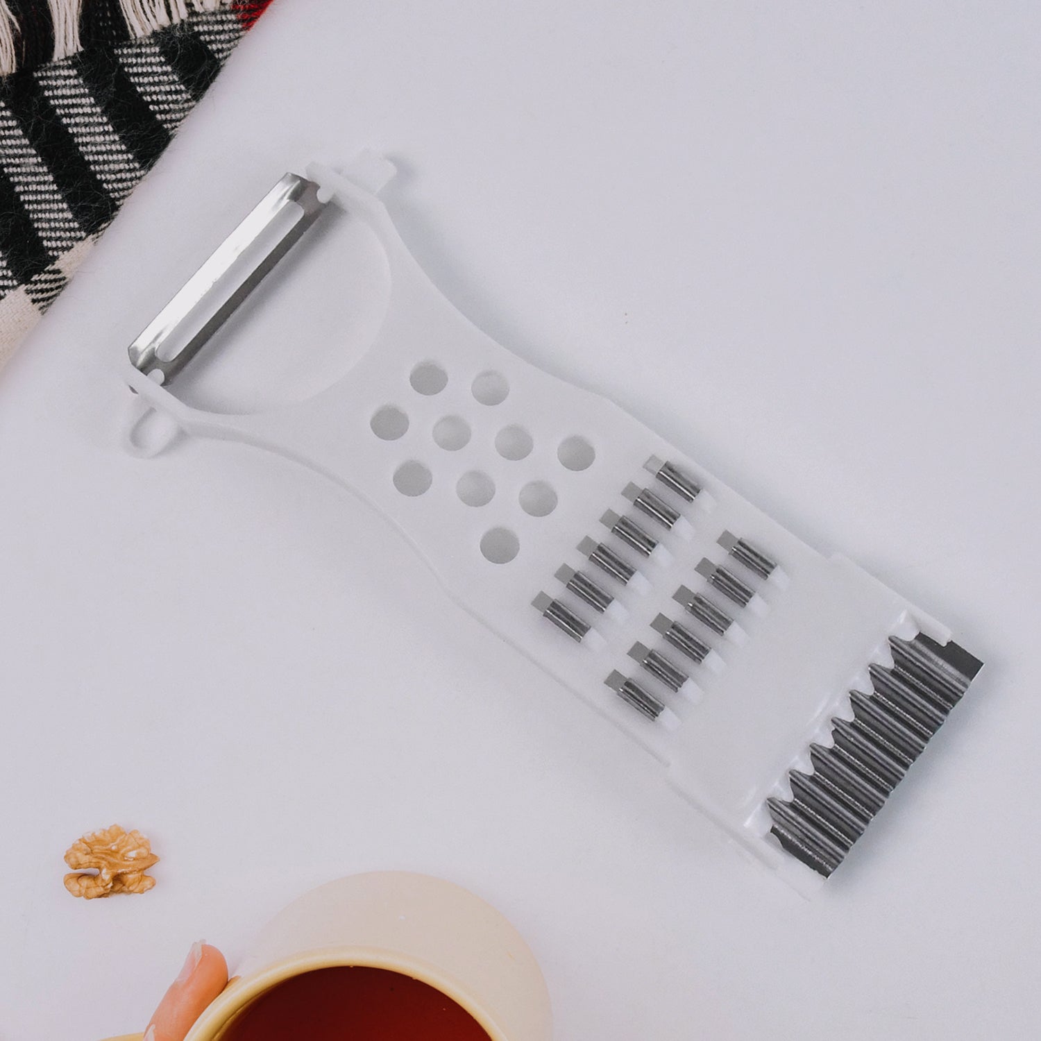 4-Piece Kitchen Cutting Set: Scissors, Peeler, Grater / Slicer, and Knife 4-Piece Kitchen Cutting Set: Scissors, Peeler, Grater / Slicer, and Knife